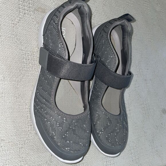 Vionic Women’s Athleisure Mary Jane’s Size 7 M Gray Fabric Active Comfort Casual - Picture 4 of 12